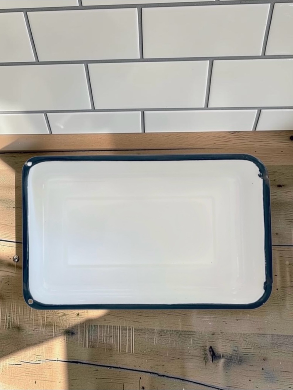 Vintage White Enamel Rectangular Bakeware Roasting Pan